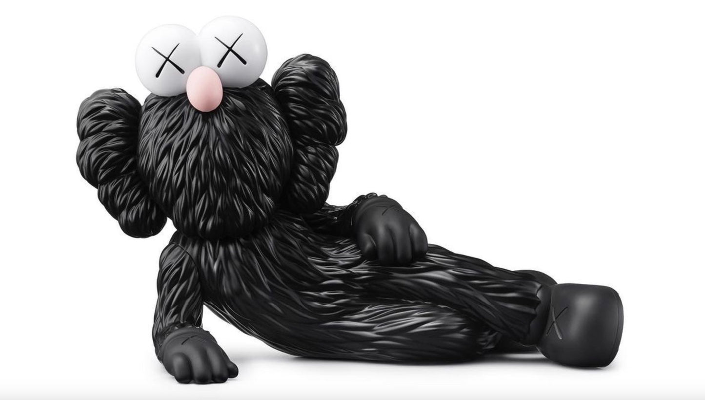 KAWS, Time Off, tre figurer (2023)